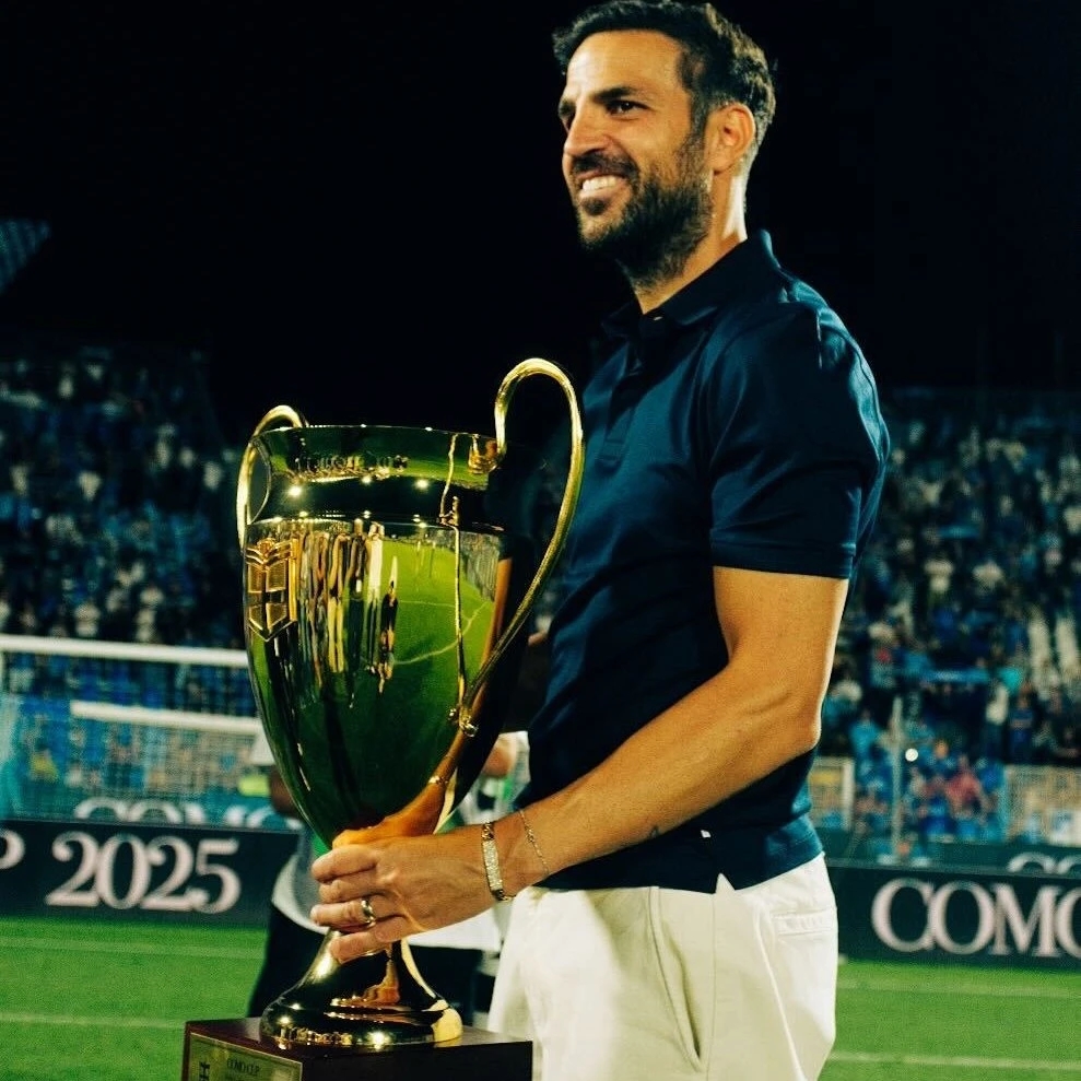 Fabregas, Como, Serie A, HLV Fabregas, bóng đá Ý