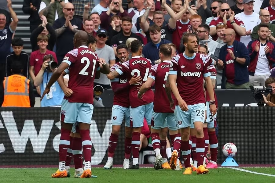 Rio Ferdinand, West Ham, học viện bóng đá, đào tạo trẻ