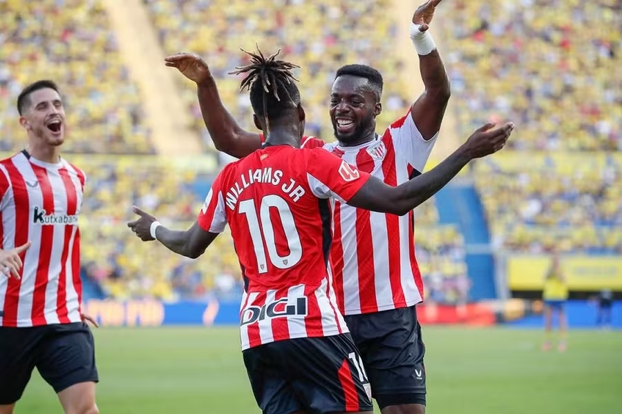 Inaki Williams, Nico Williams, Athletic Bilbao, chỉ trích từ Barcelona