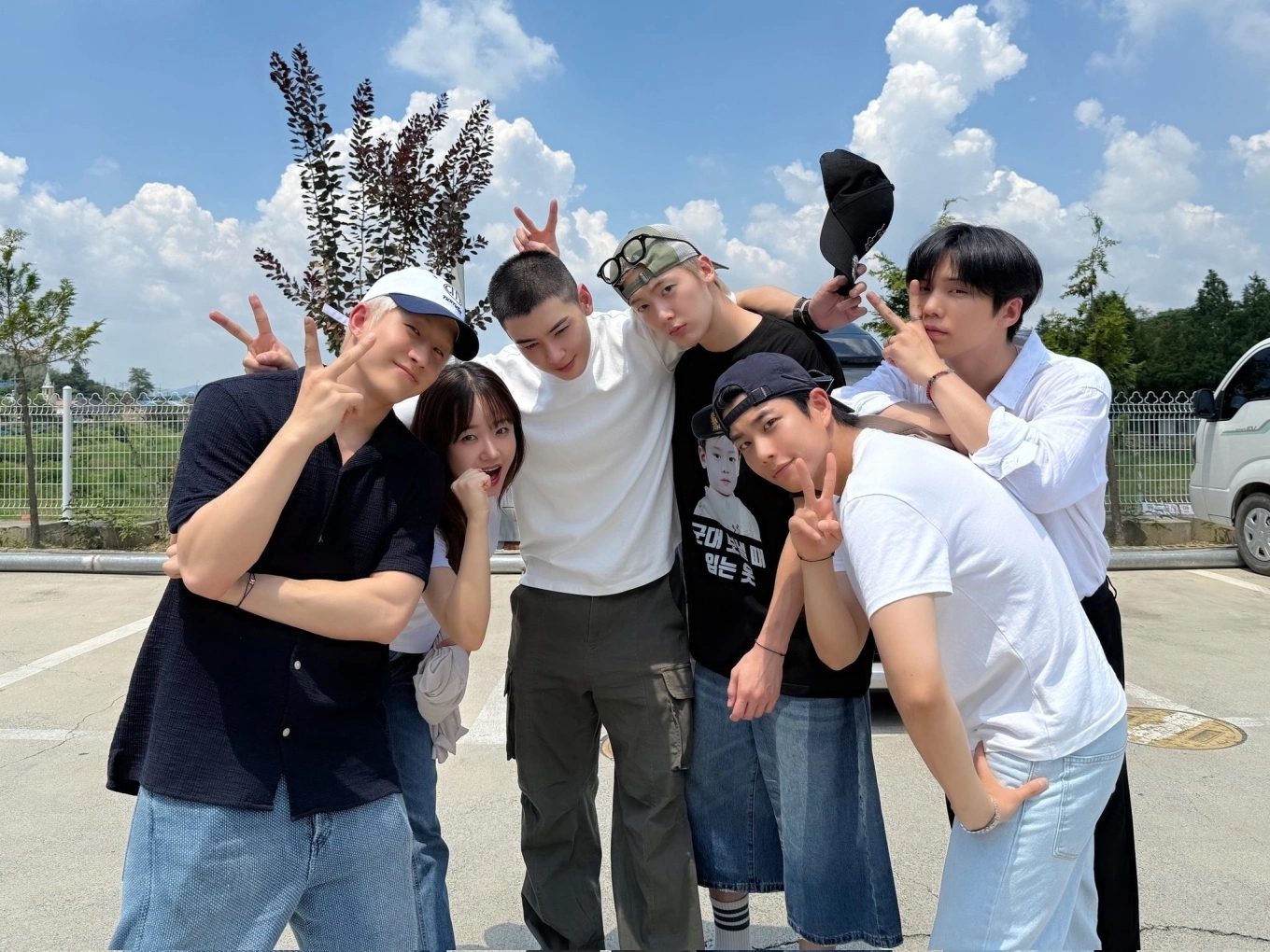 Cha Eun Woo, nhập ngũ, ảnh gây sốt, mỹ nam Hàn Quốc, Astro