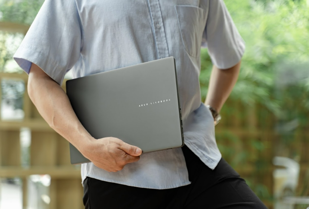 ASUS tựu trường 2025, laptop AI mỏng nhẹ, Vivobook S14 S16, ASUS Gaming V16, laptop cho học sinh sinh viên, laptop hiệu năng cao