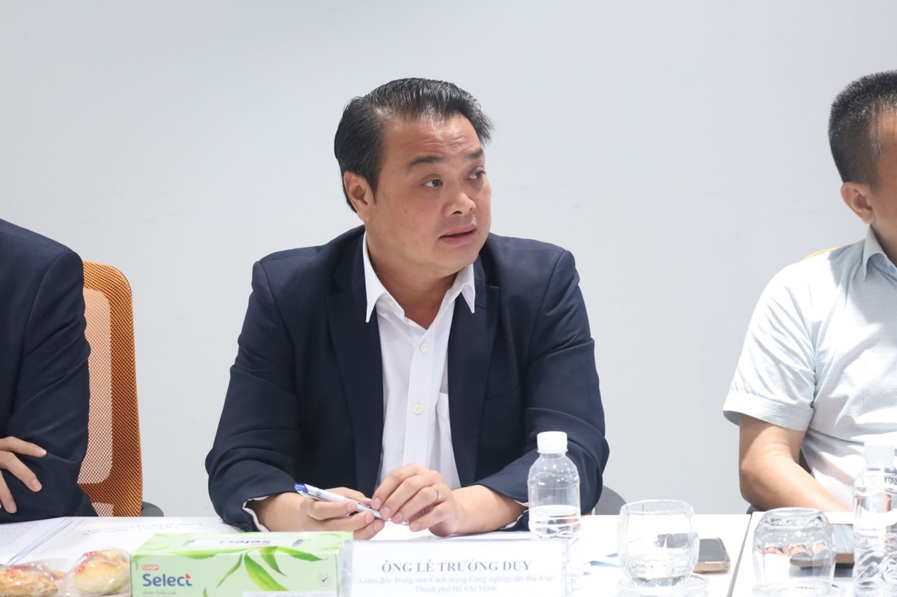 HCMC C4IR, chuyển đổi xanh và số, doanh nghiệp xanh, Vietnam Lighthouse Awards, HGBA, SACA, đổi mới sáng tạo