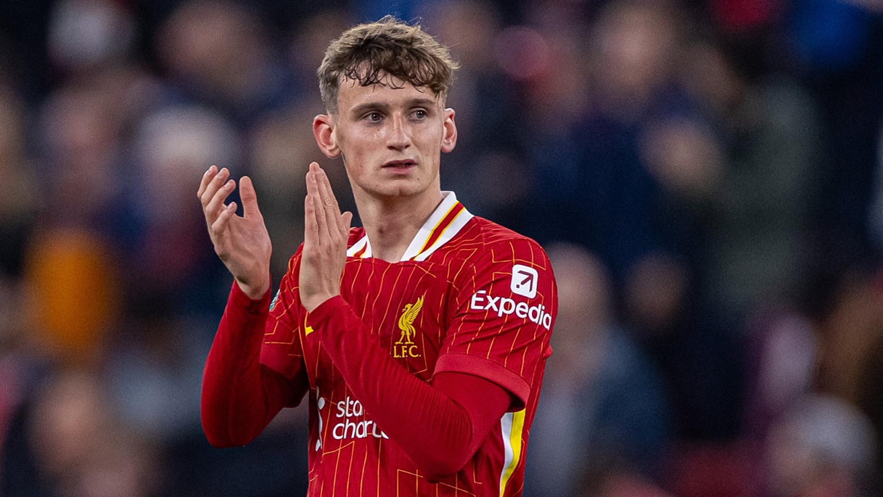 Tyler Morton, Lyon, Liverpool, chuyển nhượng Liverpool, Lyon mua tiền vệ, Morton rời Liverpool
