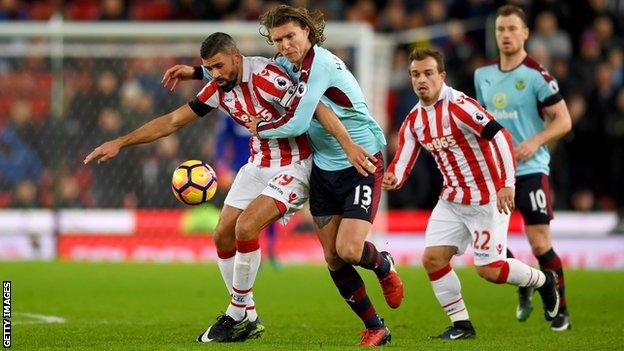 Stoke City, Burnley, giao hữu CLB, nhận định bóng đá, chuẩn bị mùa giải