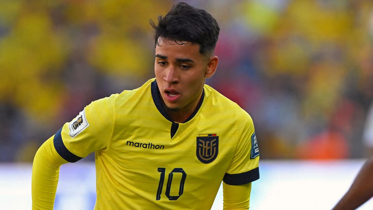 Kendry Paez, Chelsea, Tenorio, vượt Messi, vượt Neymar, sao trẻ Ecuador