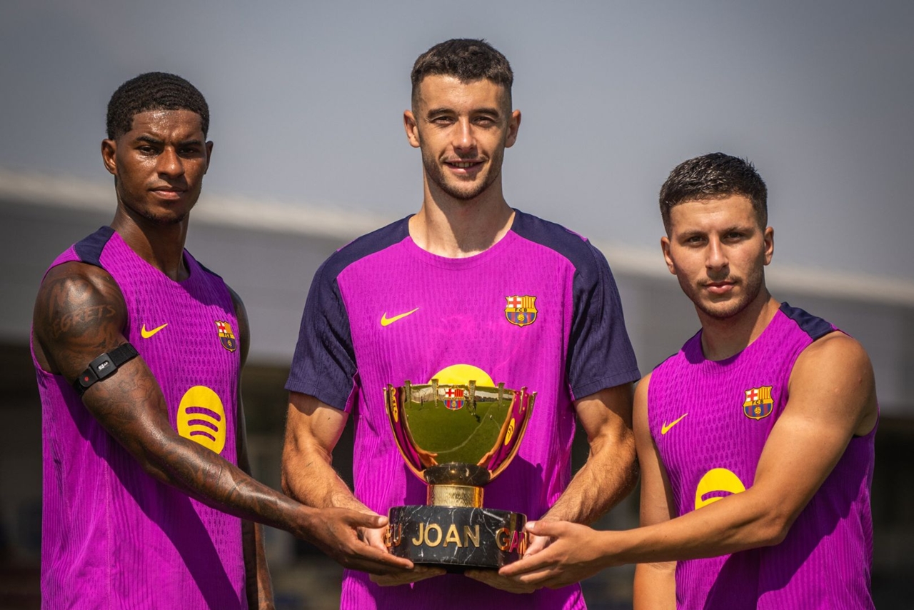 Nhận định Barcelona vs Como, dự đoán Barcelona vs Como, Joan Gamper Cup 2025, Barcelona phong độ, Como giao hữu