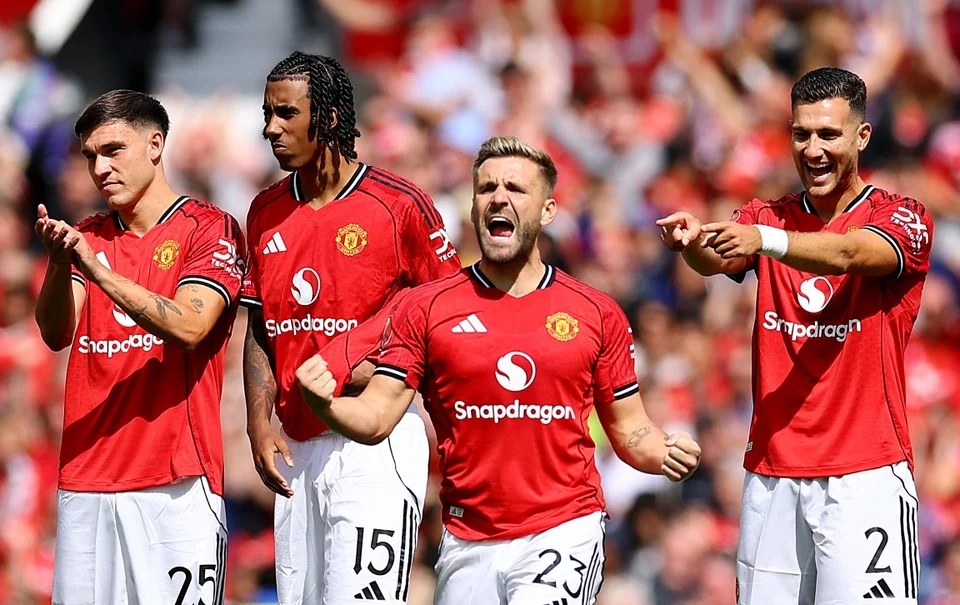 Carabao Cup, kết quả bốc thăm, Manchester United, Grimsby, Wolves, West Ham, Bournemouth, Brentford