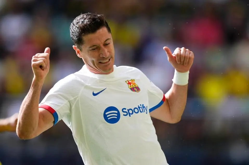 Lewandowski, Barcelona, Saudi Arabia, chuyển nhượng, La Liga, Champions League