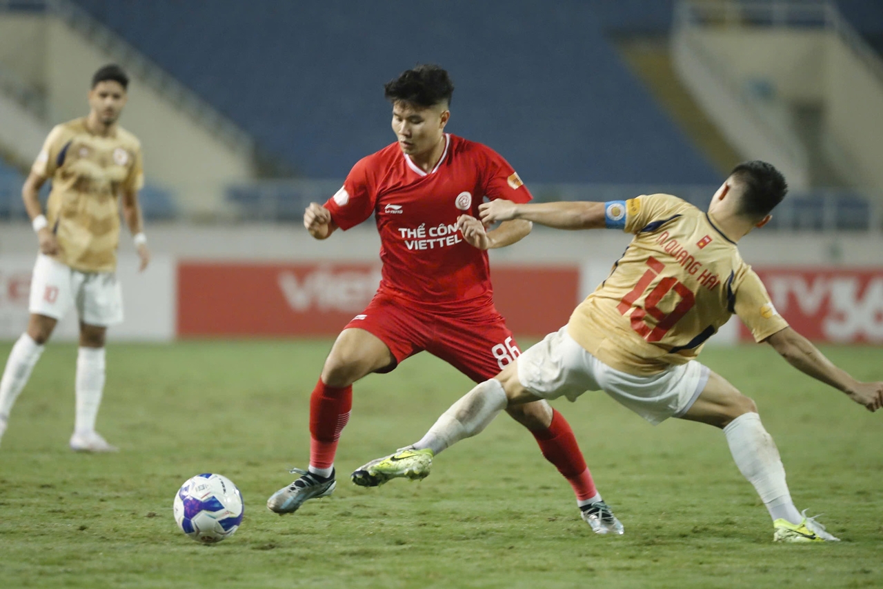 Xem trực tiếp CAHN vs Viettel 19h15, 15/8; trực tiếp CAHN vs Viettel; link xem CAHN vs Viettel; trực tiếp V-League 2025/26; CAHN vs Viettel hôm nay