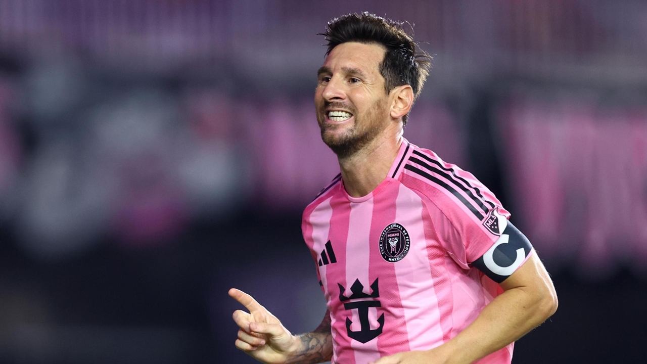Messi phá kỷ lục, Messi Inter Miami, Messi ghi bàn MLS, kỷ lục Messi, Messi vs Ronaldo