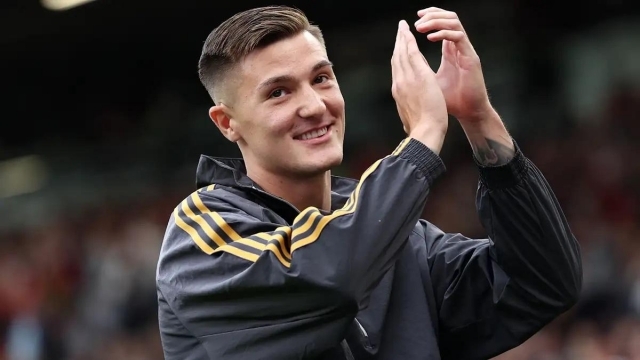 Benjamin Sesko, Manchester United, Sesko MU, trận MU vs Arsenal 17/8, Old Trafford, tân binh MU 2025