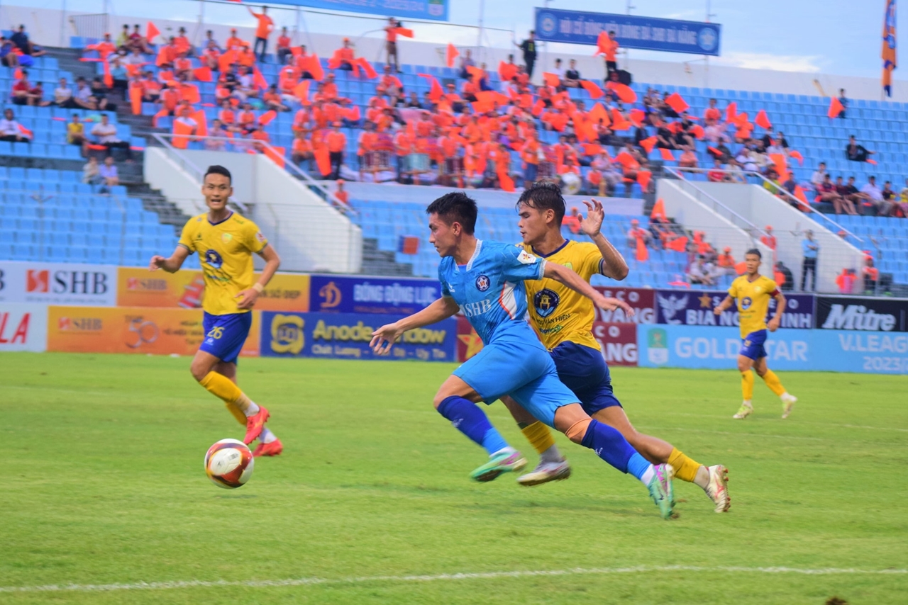 Xem trực tiếp Thanh Hóa vs Đà Nẵng 18h, 17/8, Thanh Hóa vs SHB Đà Nẵng, V-League 2025/2026, FPT Play, VTV5