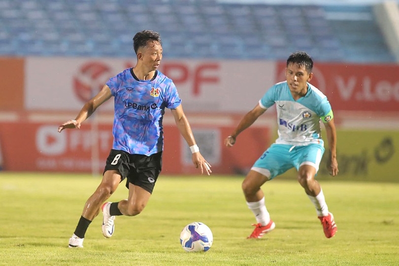 Xem trực tiếp Hà Tĩnh vs Phù Đổng Ninh Bình 18h, 17/8, Hà Tĩnh vs Ninh Bình, V-League 2025/2026, FPT Play, VTV5