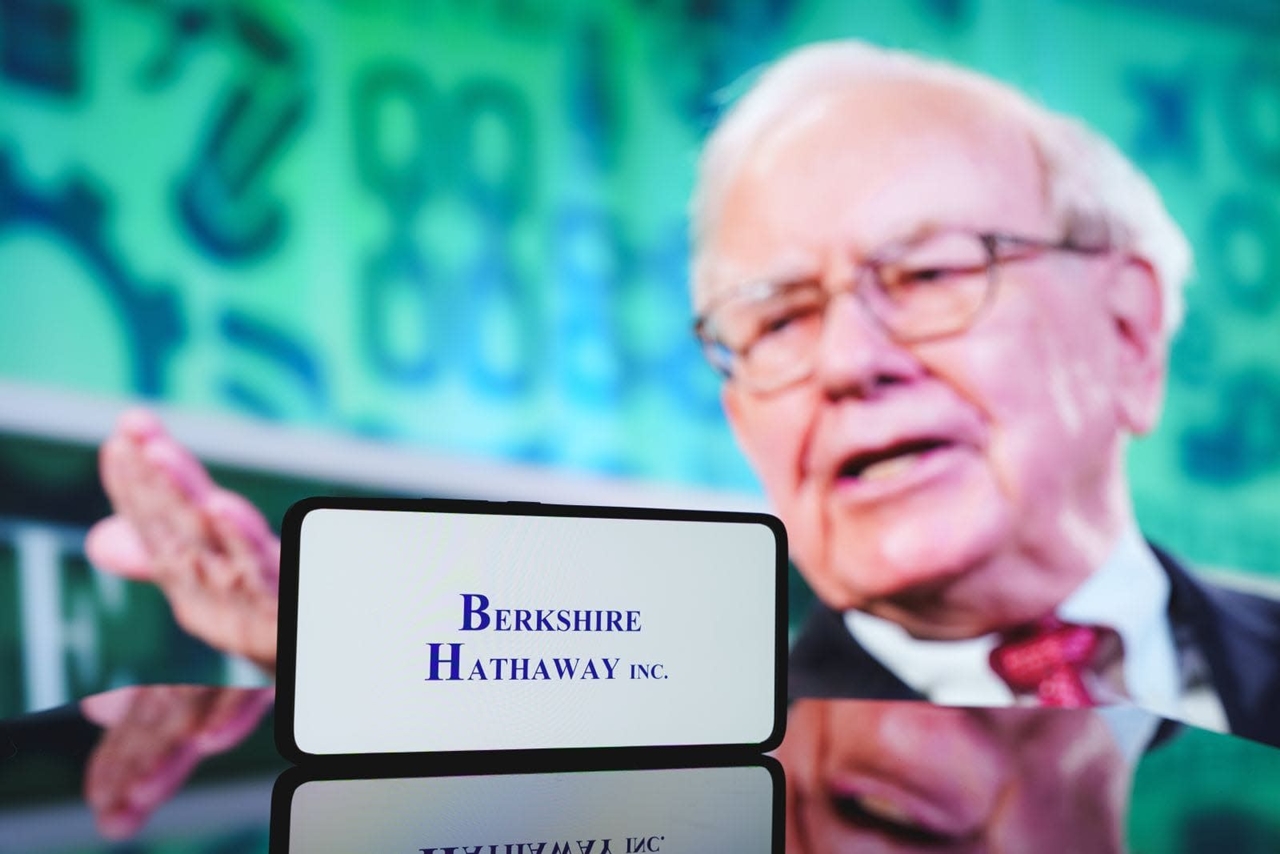 Warren Buffett, Berkshire Hathaway, UnitedHealth, đầu tư tỷ USD, cổ phiếu bảo hiểm y tế