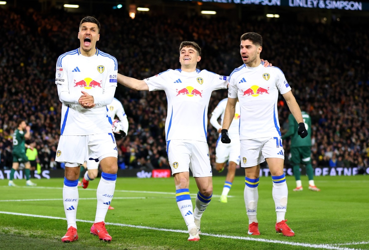 Leeds United, Premier League 2025/26, Daniel Farke, Lukas Nmecha, Wilfried Gnonto, Daniel James, Everton, Elland Road, bóng đá Anh, tân binh Premier League