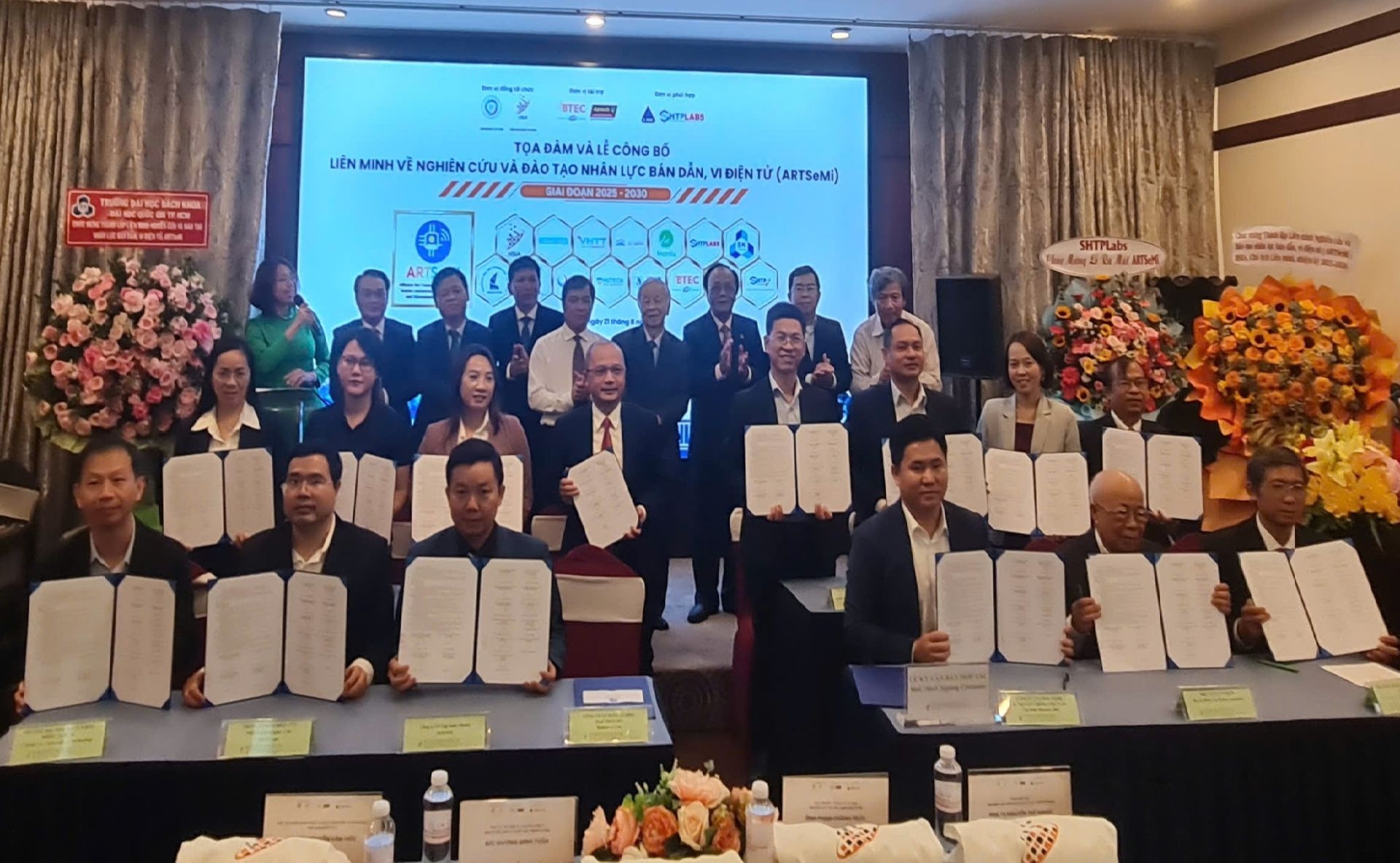 TP.HCM, Bán dẫn, Điện tử, đào tạo nhân lực, ARTSeMi, HSIA, công nghiệp vi mạch