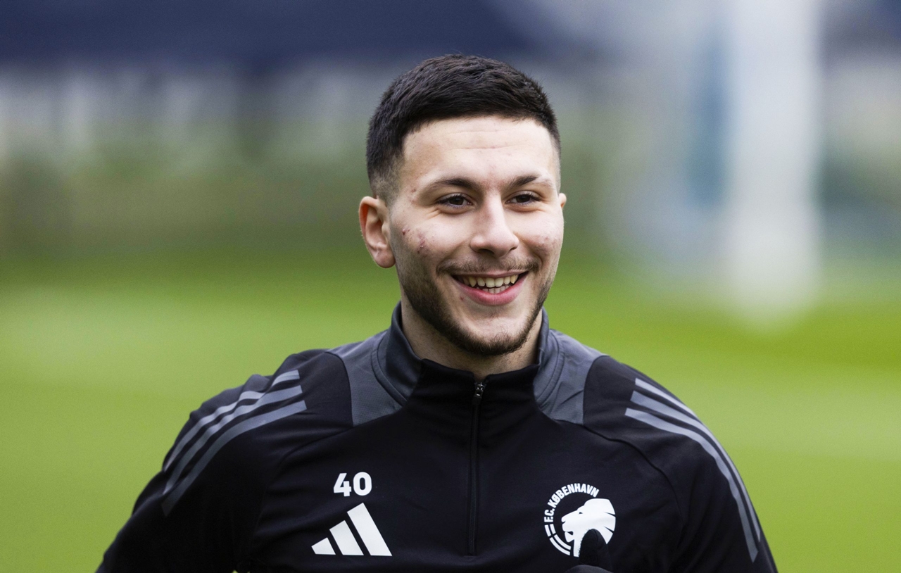 Roony Bardghji, tiểu sử Roony Bardghji, sự nghiệp Roony Bardghji, Barcelona, Copenhagen FC, cầu thủ trẻ Thụy Điển, wonderkid Barcelona
