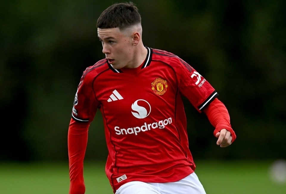 Kai Rooney, tiểu sử Kai Rooney, Wayne Rooney, Manchester United, đội trẻ MU, bóng đá trẻ, La Masia, U18 Manchester United, tài năng trẻ Anh