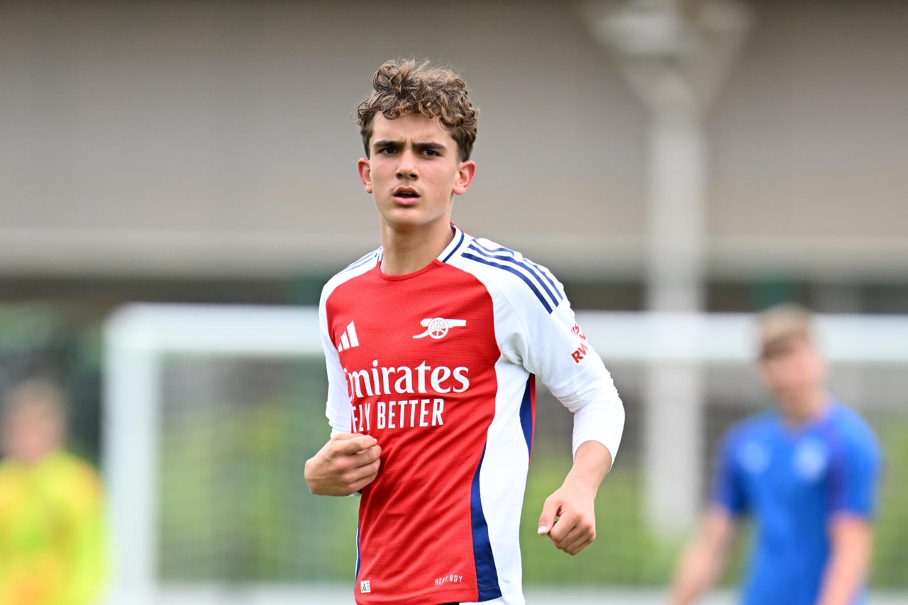 Max Dowman, tiểu sử Max Dowman, Arsenal, tài năng trẻ bóng đá, Ngoại hạng Anh, England U17, Hale End, UEFA Youth League