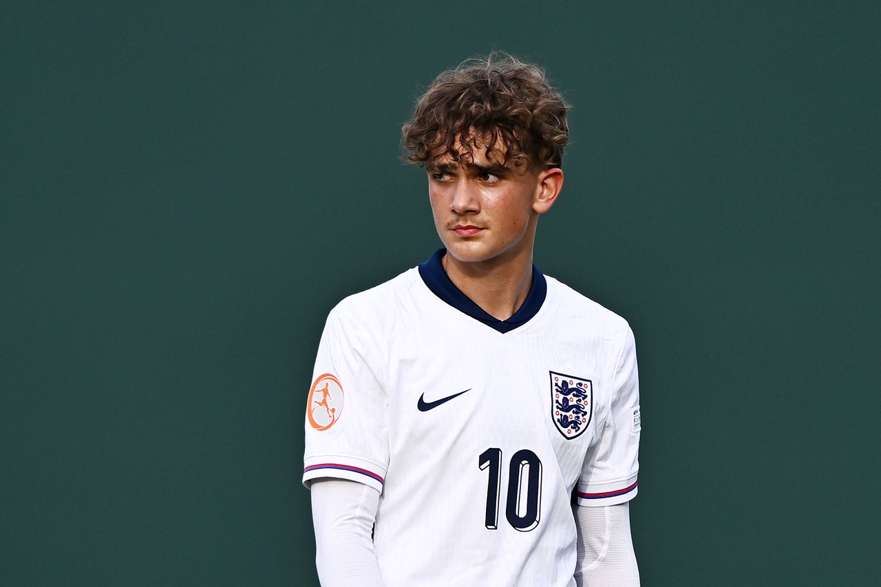 Max Dowman, tiểu sử Max Dowman, Arsenal, tài năng trẻ bóng đá, Ngoại hạng Anh, England U17, Hale End, UEFA Youth League