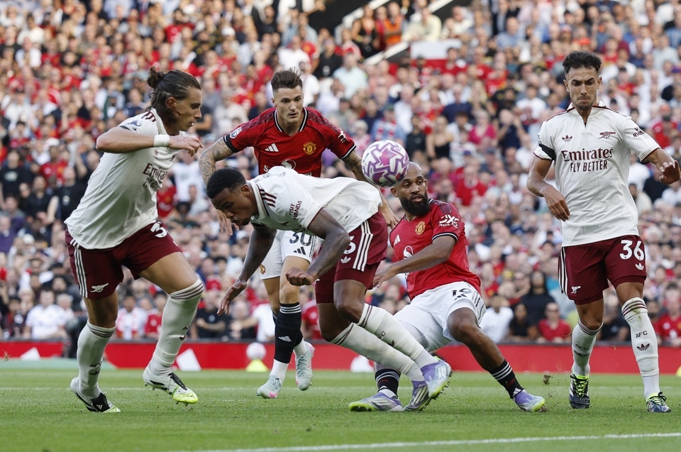 Benjamin Sesko, Manchester United, MU vs Fulham, Premier League, Ruben Amorim