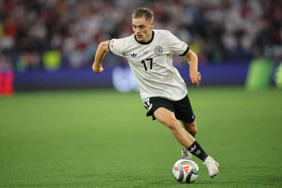 Florian Wirtz, tiểu sử Florian Wirtz, Florian Wirtz là ai, Florian Wirtz Liverpool, cung hoàng đạo Florian Wirtz, gia đình Florian Wirtz
