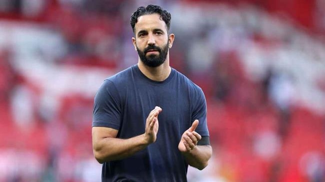 Ruben Amorim, Thomas Frank, MU, Tottenham, Premier League, linh hoạt chiến thuật