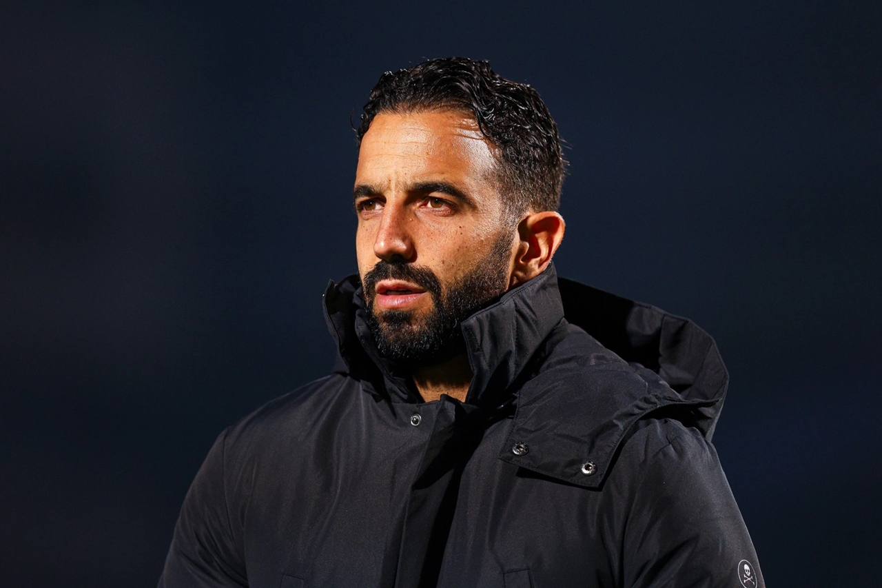 MU, Ruben Amorim, League Cup, Grimsby Town, trách cầu thủ