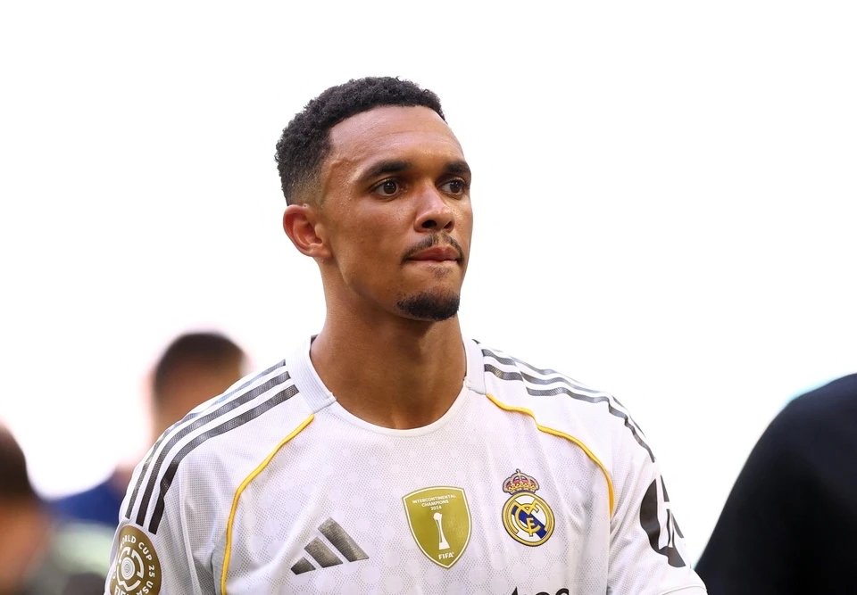 Alexander-Arnold, Real Madrid, La Liga, Carvajal, Xabi Alonso