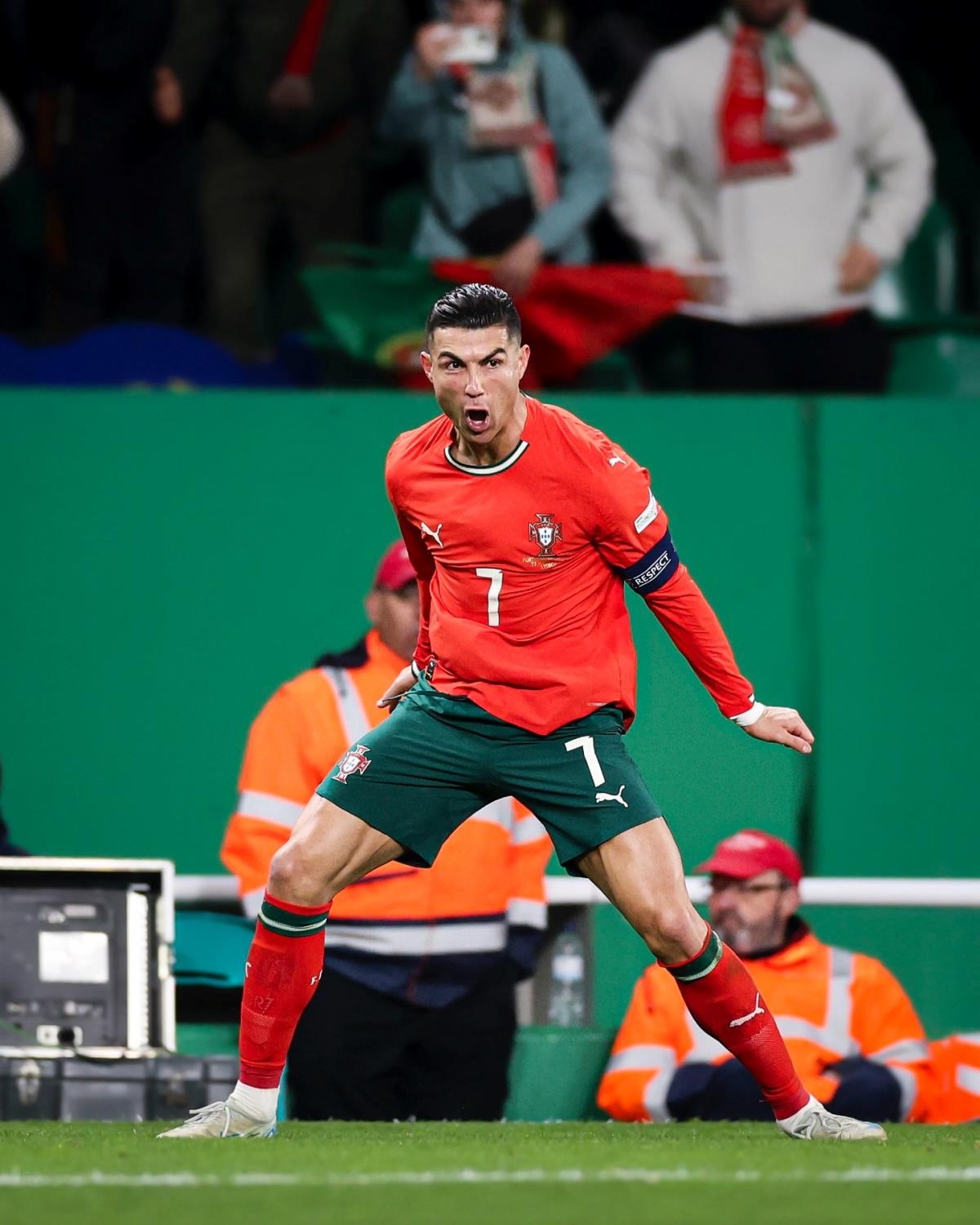 Cristiano Ronaldo, Ronaldo rời Al Nassr, Ronaldo trở lại châu Âu, Bồ Đào Nha World Cup 2026, vòng loại World Cup, Roberto Martinez