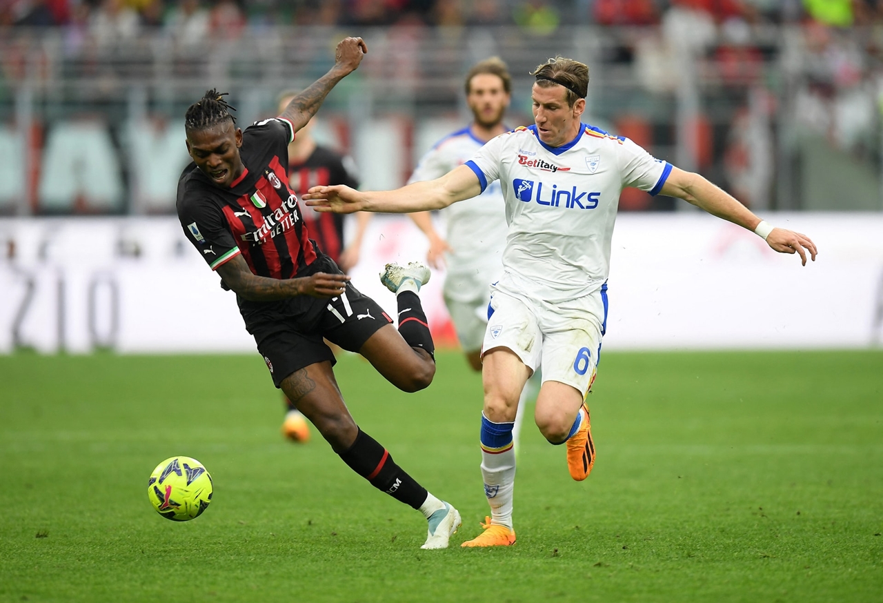 Lịch thi đấu Serie A 30/8/2025, Lecce vs AC Milan, Bologna vs Como, Parma vs Atalanta, vòng 2 Serie A 2025/26, xem trực tiếp Serie A