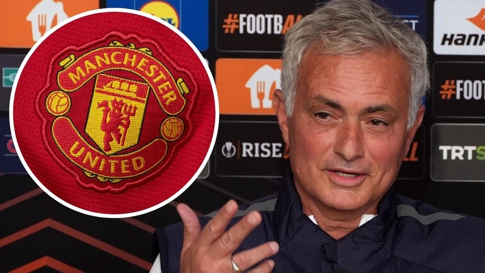 Jose Mourinho bị sa thải, Fenerbahce sa thải Mourinho, vòng loại Champions League 2025, cựu HLV Manchester United