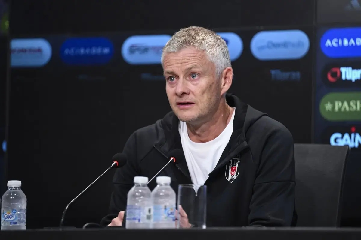 Solskjaer, Besiktas, HLV Ole Gunnar Solskjaer, sa thải, Conference League