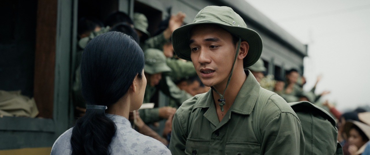Mưa đỏ, Nhật Hoàng, Lâm Thanh Nhã, Steven Nguyễn, Lương Gia Huy, phim Việt, doanh thu 300 tỷ