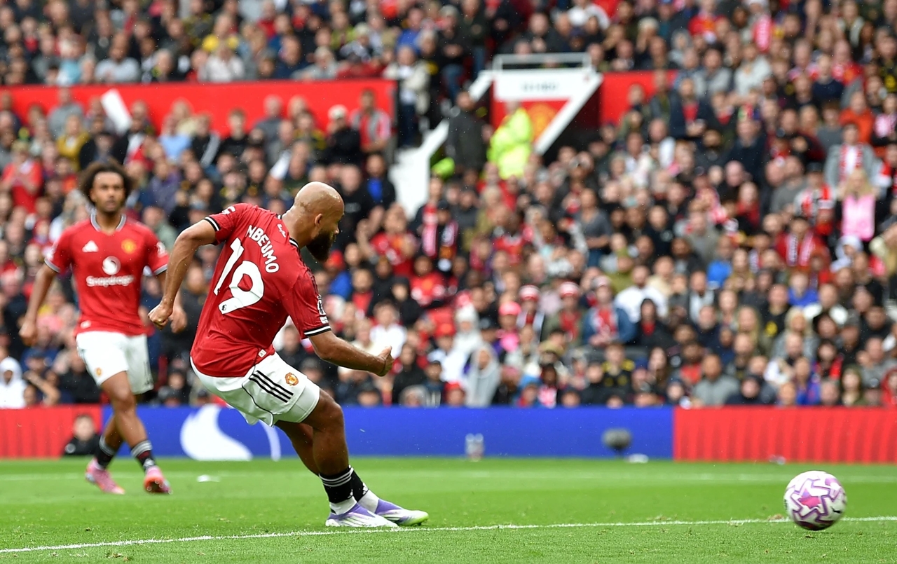 Bryan Mbeumo, MU, Manchester United, Burnley, Amorim