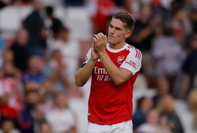 Viktor Gyokeres, Arsenal thua Liverpool, thống kê Gyokeres, Premier League 2025, Mikel Arteta