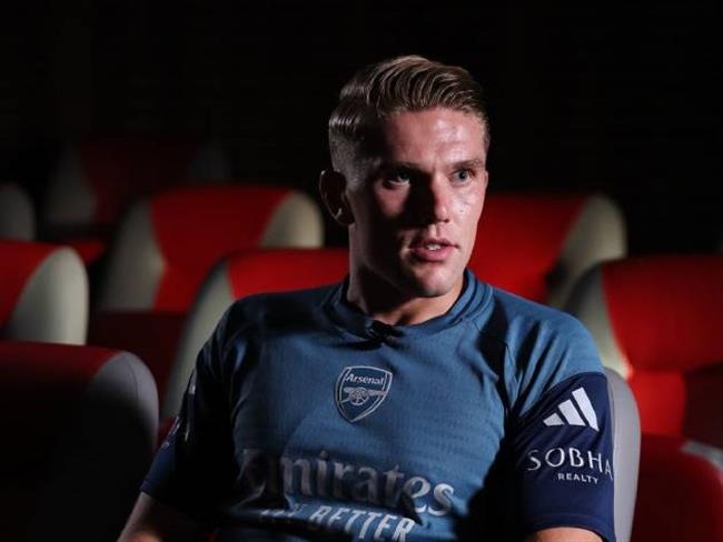 Viktor Gyokeres, Arsenal thua Liverpool, thống kê Gyokeres, Premier League 2025, Mikel Arteta