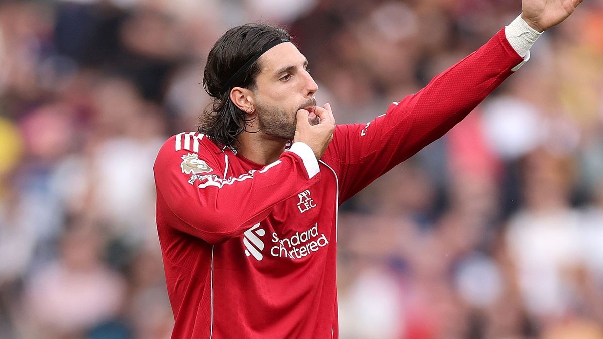 Dominik Szoboszlai, tiểu sử Dominik Szoboszlai, sự nghiệp Szoboszlai, chấn thương Szoboszlai, danh hiệu Szoboszlai, Liverpool, đội tuyển Hungary