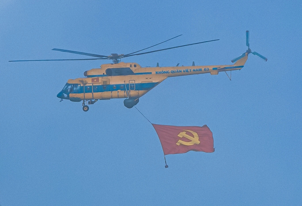 Diễu binh 2/9, không quân Việt Nam, Su-30MK2, trực thăng Mi-171, CASA, tiêm kích, Quảng trường Ba Đình