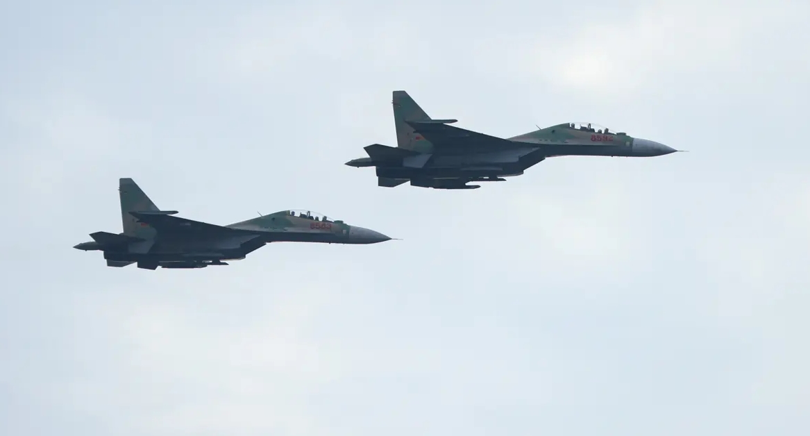Diễu binh 2/9, Không quân Việt Nam, Su-30MK2, Yak-130, L-39NG, CASA C-295, trực thăng Mi-17, Quảng trường Ba Đình