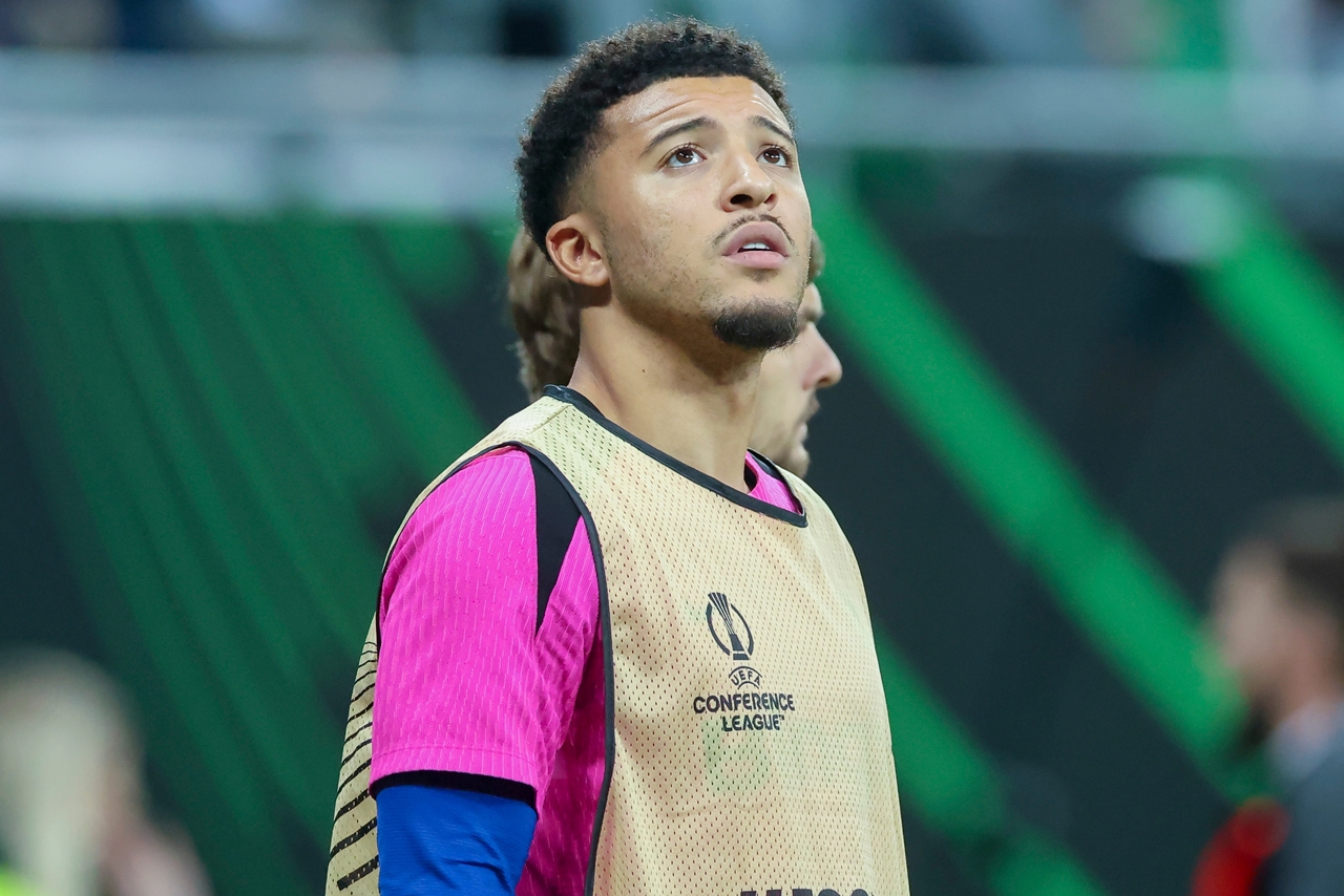 Jadon Sancho, Aston Villa, Manchester United, chuyển nhượng Sancho