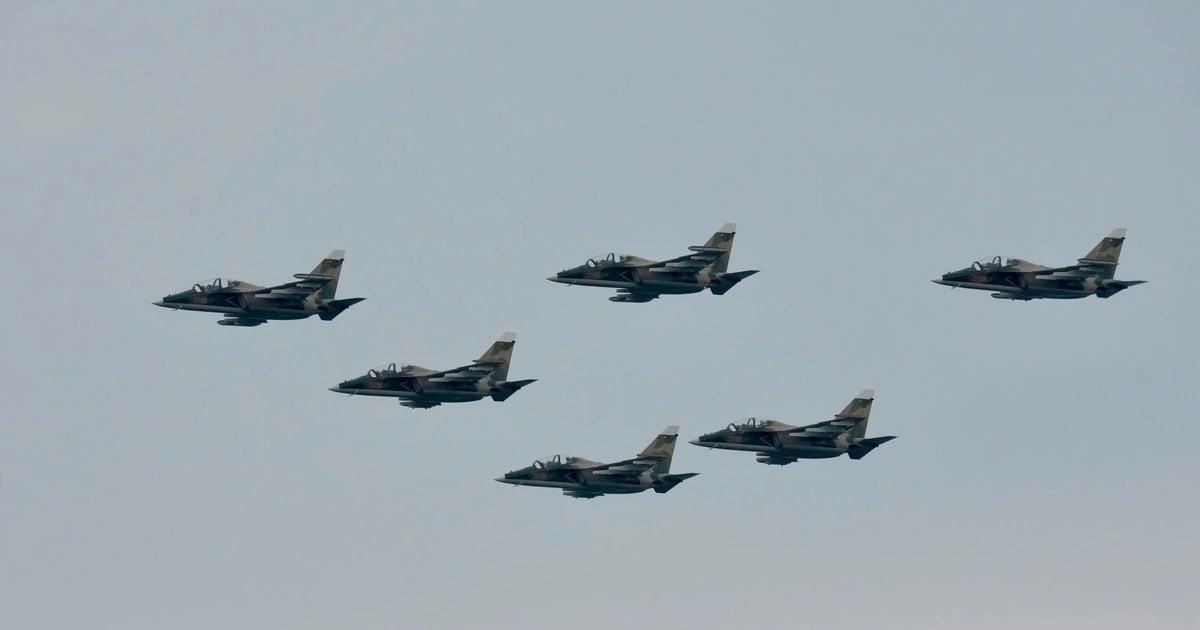 Diễu binh 2/9, Tàu ngầm Kilo, Su-30MK2, Khí tài hiện đại, Quảng trường Ba Đình, diễu binh trên biển