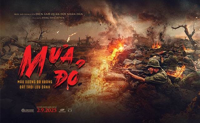 Phân tích các biểu hiện tâm lý tiêu cực xuất hiện ở điều tra viên trong quá trình điều tra vụ án hình sự và phương hướng khắc phục những khó khăn tâm lý đó Điều tra viên hình sự thường phải đối mặt với môi trường làm việc khắc nghiệt, bao gồm tiếp xúc trực tiếp hoặc gián tiếp với các hiện trường tội phạm nghiêm trọng như giết người, cưỡng hiếp hay tội phạm liên quan đến trẻ em. Họ chịu áp lực thời gian lớn, kỳ vọng từ công chúng và truyền thông, cùng với trách nhiệm cao trong việc thu thập chứng cứ. Những yếu tố này có thể dẫn đến các biểu hiện tâm lý tiêu cực, được phân loại chủ yếu dựa trên các nghiên cứu về stress nghề nghiệp trong lĩnh vực tư pháp hình sự. Các biểu hiện này có thể tích lũy theo thời gian hoặc bùng phát sau sự kiện cụ thể, dẫn đến suy giảm hiệu suất công việc, sức khỏe cá nhân và mối quan hệ xã hội. Một trong những biểu hiện phổ biến nhất là stress và kiệt sức, hay còn gọi là burnout. Điều tra viên có thể cảm thấy mệt mỏi kéo dài, giảm chất lượng công việc, dễ mắc lỗi và thất vọng khi không giải quyết được vụ án, chẳng hạn như biết nghi phạm nhưng thiếu chứng cứ. Họ trở nên cáu kỉnh, xa lánh đồng nghiệp và ảnh hưởng đến cuộc sống gia đình. Tiếp theo là chấn thương thứ cấp, xảy ra khi tiếp xúc gián tiếp với chấn thương của nạn nhân, dẫn đến triệu chứng giống như rối loạn stress sau chấn thương, bao gồm ác mộng, tránh né, tê liệt cảm xúc và thay đổi nhận thức về thế giới, như mất lòng tin vào con người. Điều này đặc biệt phổ biến ở những người xử lý tội phạm tình dục hoặc trẻ em, với tỷ lệ cao. Rối loạn stress sau chấn thương, hay PTSD, cũng là một vấn đề nghiêm trọng, với các triệu chứng như hồi tưởng hình ảnh hiện trường ghê rợn, mất ngủ, lo âu, trầm cảm và tránh né xã hội. Khoảng 9-20% điều tra viên hiện trường tội phạm có nguy cơ cao, đặc biệt khi xử lý thi thể hoặc tiếp xúc với gia đình nạn nhân. Ngoài ra, còn có các vấn đề cảm xúc và hành vi khác như giận dữ, cô lập xã hội, nghiện rượu (thường cao hơn ở nam giới), tự tử (tỷ lệ cao gấp đôi so với tử vong do công việc) và giảm đồng cảm. Điều tra viên có thể bị ám ảnh bởi vụ án chưa giải quyết, dẫn đến suy kiệt sức khỏe. Những biểu hiện này thường nghiêm trọng hơn ở những người xử lý tội phạm nghiêm trọng như giết người hàng loạt hoặc tội phạm trẻ em, và bị ảnh hưởng bởi yếu tố cá nhân như lịch sử chấn thương trước đó hoặc tính cách hướng nội. Dưới đây là bảng tóm tắt các biểu hiện chính và ví dụ cụ thể:                               Biểu hiện tâm lý tiêu cựcMô tả và ví dụTác động phổ biếnStress và kiệt sứcMệt mỏi kéo dài, thất vọng với kết quả điều traGiảm hiệu suất, lỗi nghiệp vụ, căng thẳng gia đìnhChấn thương thứ cấpÁc mộng, tê liệt cảm xúc từ tiếp xúc nạn nhânMất lòng tin xã hội, xa lánh đồng nghiệpPTSDHồi tưởng hiện trường, lo âu, mất ngủNguy cơ tự tử cao, rời bỏ công việc sớmGiận dữ và cô lậpCảm giác bất lực, nghiện chấtẢnh hưởng mối quan hệ, sức khỏe thể chất kém Để khắc phục các khó khăn tâm lý này, cần kết hợp các chiến lược cá nhân, tổ chức và chuyên nghiệp, nhấn mạnh vai trò của hỗ trợ sớm và phòng ngừa để tăng cường khả năng phục hồi. Ở mức độ cá nhân, điều tra viên có thể sử dụng cơ chế bảo vệ tâm lý như tách biệt cảm xúc, trí tuệ hóa (tập trung vào chi tiết kỹ thuật để giảm cảm xúc) và hài hước lành mạnh để giảm căng thẳng và gắn kết đồng nghiệp, tránh chế nhạo nạn nhân. Thực hành tự chăm sóc cũng quan trọng, bao gồm tập thể dục, thiền định, mindfulness để giảm mối liên hệ giữa stress và triệu chứng, cùng với duy trì sở thích ngoài công việc để cân bằng cuộc sống. Hỗ trợ xã hội và đồng nghiệp đóng vai trò then chốt. Khuyến khích chia sẻ với đồng nghiệp hoặc nhóm hỗ trợ, đặc biệt sau sự kiện nghiêm trọng, có thể giảm nguy cơ burnout lên đến 50%. Xây dựng mạng lưới chuyên nghiệp qua hội nghị hoặc diễn đàn trực tuyến giúp chia sẻ kinh nghiệm và giảm cảm giác cô lập. Về mặt tổ chức, thực hiện debriefing sau sự kiện, hay Critical Incident Stress Debriefing, là biện pháp hiệu quả. Các buổi họp nhóm trong 24-72 giờ sau vụ án bao gồm chia sẻ cảm xúc, giáo dục về phản ứng stress bình thường và giới thiệu hỗ trợ, giúp giảm triệu chứng PTSD và tăng đoàn kết. Ngoài ra, đào tạo và sàng lọc trước khi tuyển dụng là cần thiết, bao gồm đào tạo kỹ năng đối phó, giảm ca làm việc luân phiên và sàng lọc tâm lý để phù hợp với vai trò, ví dụ tránh giao vụ án trẻ em cho người dễ bị ảnh hưởng. Tư vấn chuyên nghiệp nên được khuyến khích mà không kỳ thị, bao gồm trị liệu cá nhân hoặc gia đình để xử lý spillover, tức lan tỏa cảm xúc sang cuộc sống cá nhân. Các biện pháp dài hạn từ tổ chức bao gồm tăng hỗ trợ từ lãnh đạo như công nhận thành tích, cung cấp tài nguyên nghỉ phép đặc biệt sau vụ án lớn và giám sát định kỳ sức khỏe tâm lý. Sử dụng công cụ đo lường chuẩn để phát hiện sớm và can thiệp kịp thời giúp giảm tỷ lệ rời bỏ công việc. Tóm lại, các biểu hiện tâm lý tiêu cực ở điều tra viên không chỉ ảnh hưởng đến cá nhân mà còn đến hiệu quả điều tra vụ án. Việc khắc phục cần cách tiếp cận toàn diện, bắt đầu từ nhận thức cá nhân đến hỗ trợ hệ thống, nhằm duy trì sức khỏe và hiệu suất lâu dài. Bằng cách áp dụng các phương hướng này, điều tra viên có thể vượt qua khó khăn và tiếp tục đóng góp cho công lý xã hội.