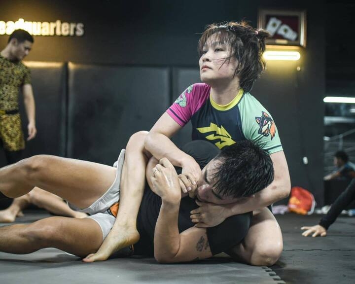 Hoàng Hằng, MMA, LION Championship, võ tổng hợp, cô gái MMA