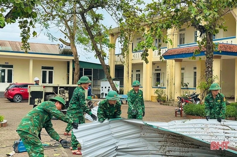 Khai giảng năm học mới, giáo viên miền Trung, bão số 5, bão số 6, trường học vùng lũ