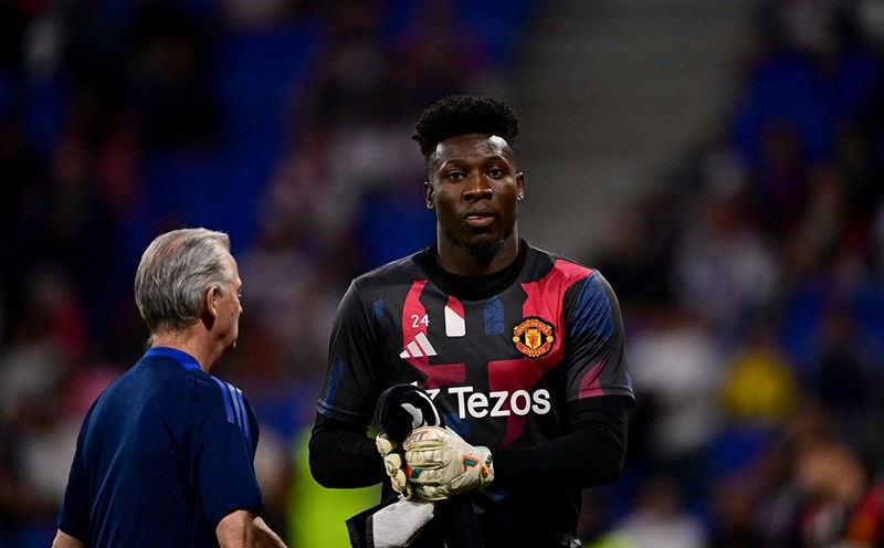 Onana, Manchester United, Trabzonspor, chuyển nhượng, thủ môn Cameroon, nhân đôi thu nhập