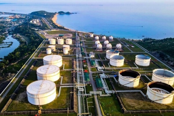 BSR, Lọc hóa dầu Việt Nam, phát hành cổ phiếu, tăng vốn điều lệ, đổi tên doanh nghiệp, nhà máy Dung Quất, cổ tức BSR