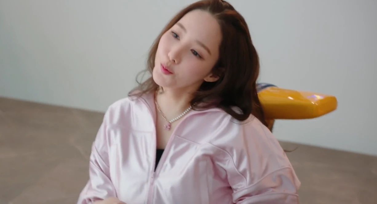 Park Min Young, Confidence Queen, phim Hàn 2025, nữ hoàng lừa đảo, phim remake