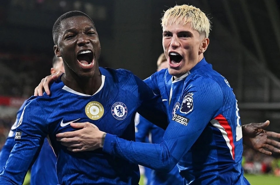 Garnacho Chelsea, Garnacho ra mắt, Brentford vs Chelsea, Ngoại hạng Anh, Cole Palmer, Enzo Maresca