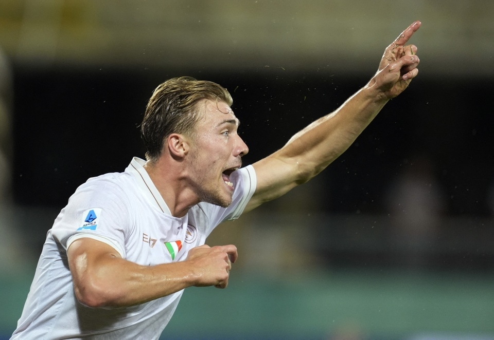 Hojlund Napoli, Hojlund rời MU, Napoli vs Fiorentina, De Bruyne Napoli, Serie A 2025